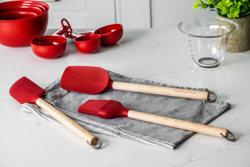 ESPÁTULAS Y PINCEL MANGO MADERA Y SILICONA ROJA KITCHENAID