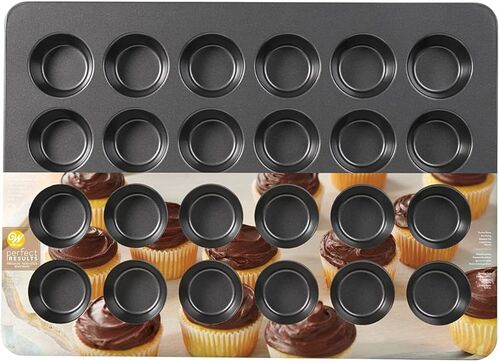 MOLDE 24 CUPCAKES WILTON