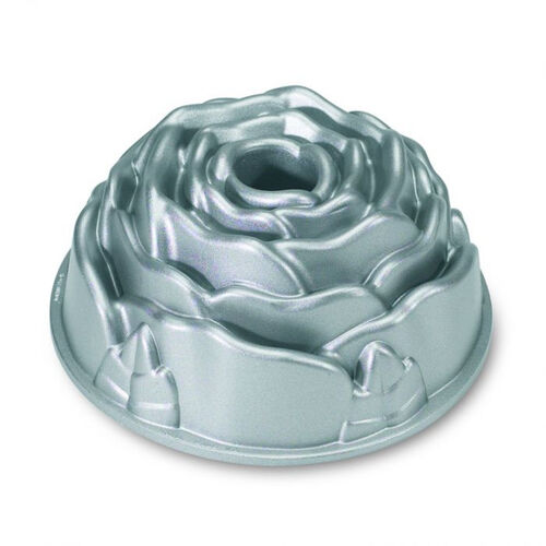 MOLDE ROSE BUNDT PAN NORDIC WARE